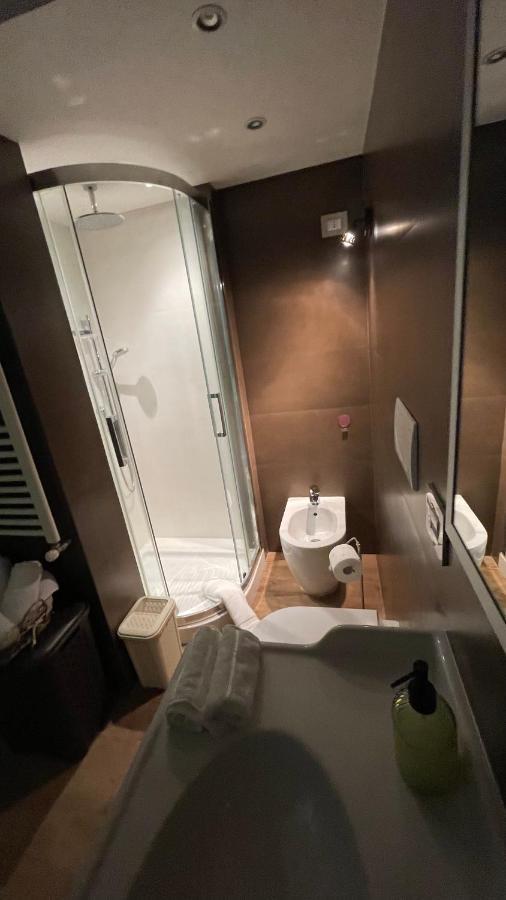 Apartamento Frank Host Roma Lux , Metro A A 50 M, Simple Check-In Con Codice A Qualsiasi Orario Exterior foto