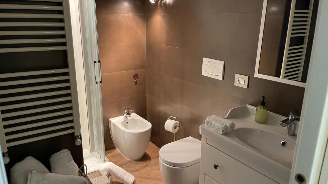 Apartamento Frank Host Roma Lux , Metro A A 50 M, Simple Check-In Con Codice A Qualsiasi Orario Exterior foto